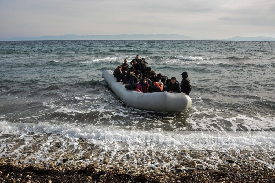 Πληροφορίες για λέμβο με πρόσφυγες ανοιχτά της Σαμοθράκης - Media