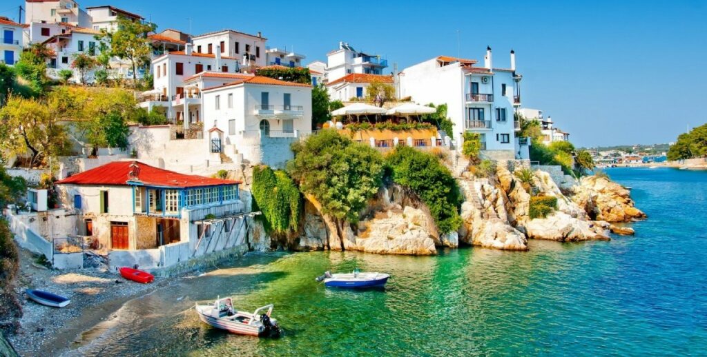 Telegraph: Μετά τον κορωνοϊό, φυσικά θα πάμε Ελλάδα - Media