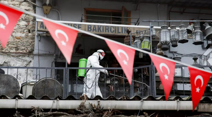 Πάνω από 2.600 νεκροί στην Τουρκία - Media