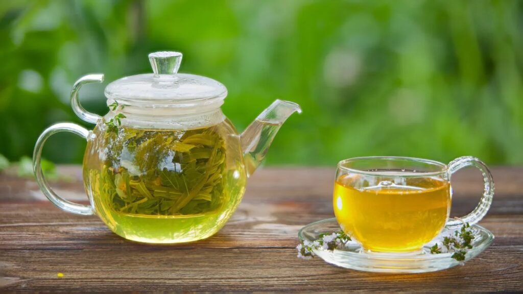Πράσινο τσάι: Πότε γίνεται επικίνδυνο για την υγεία (Video) - Media