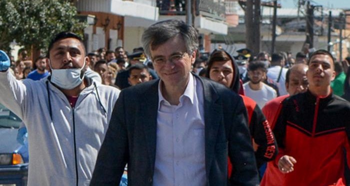 FAZ: Σωτήρης Τσιόδρας, ένας γιατρός για όλους τους Έλληνες - Media