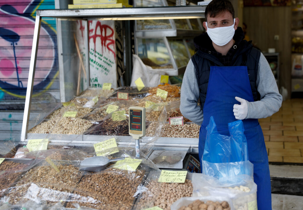 Έπαινοι Times στους Έλληνες: Ένας απείθαρχος λαός διαχειρίζεται νηφάλια τον κορωνοϊό – Ελάχιστες οι στιγμές πανικού - Media