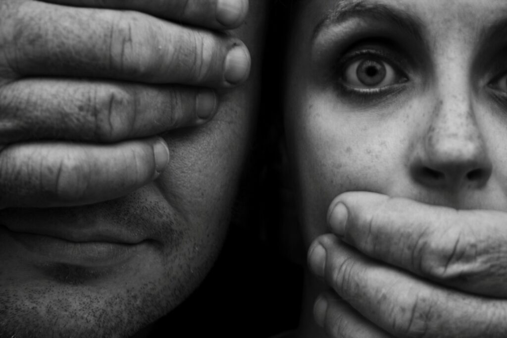 Ισπανία: Ενδοοικογενειακή βία εξαιτίας της καραντίνας - Media
