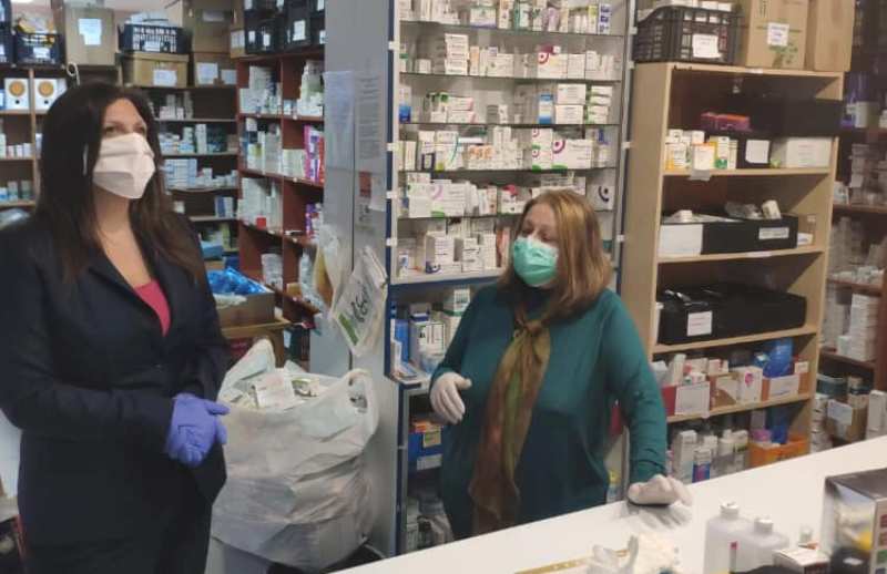 Η Ζωή Κωνσταντοπούλου δώρισε φάρμακα στο Κοινωνικό Ιατρείο Ελληνικού - Media