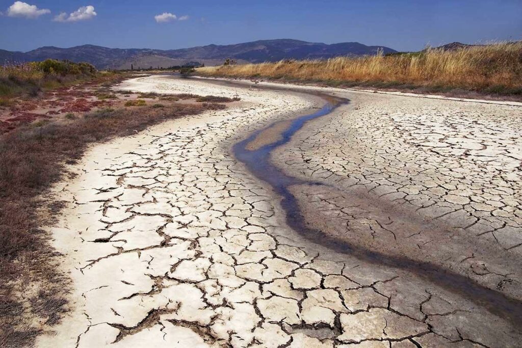 National  Geographic: Το 30% του εδάφους της Ελλάδας κινδυνεύει με ερημοποίηση (Photos) - Media