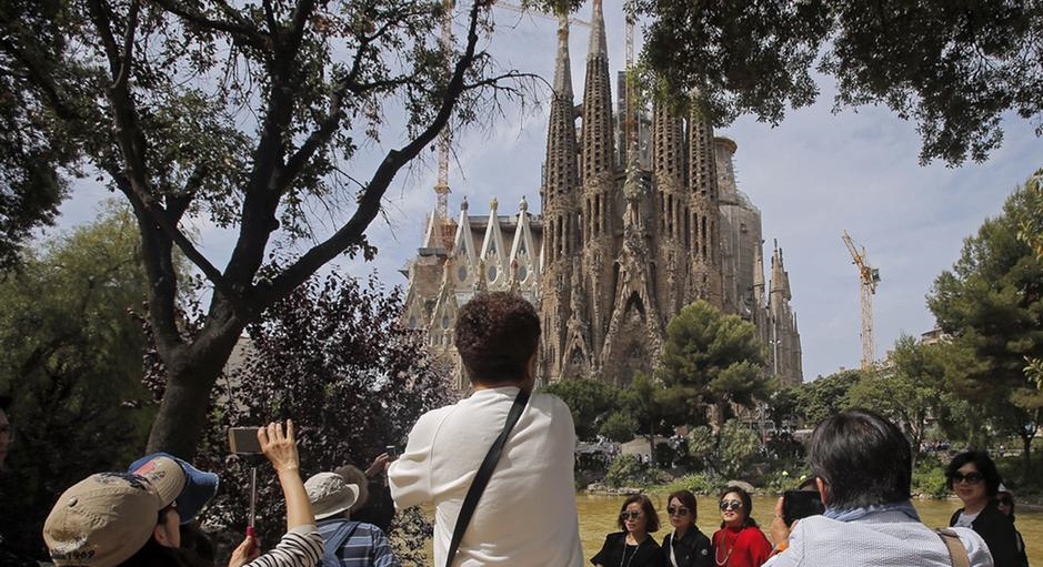 Τουρισμός με... δόσεις στην Ισπανία - Media