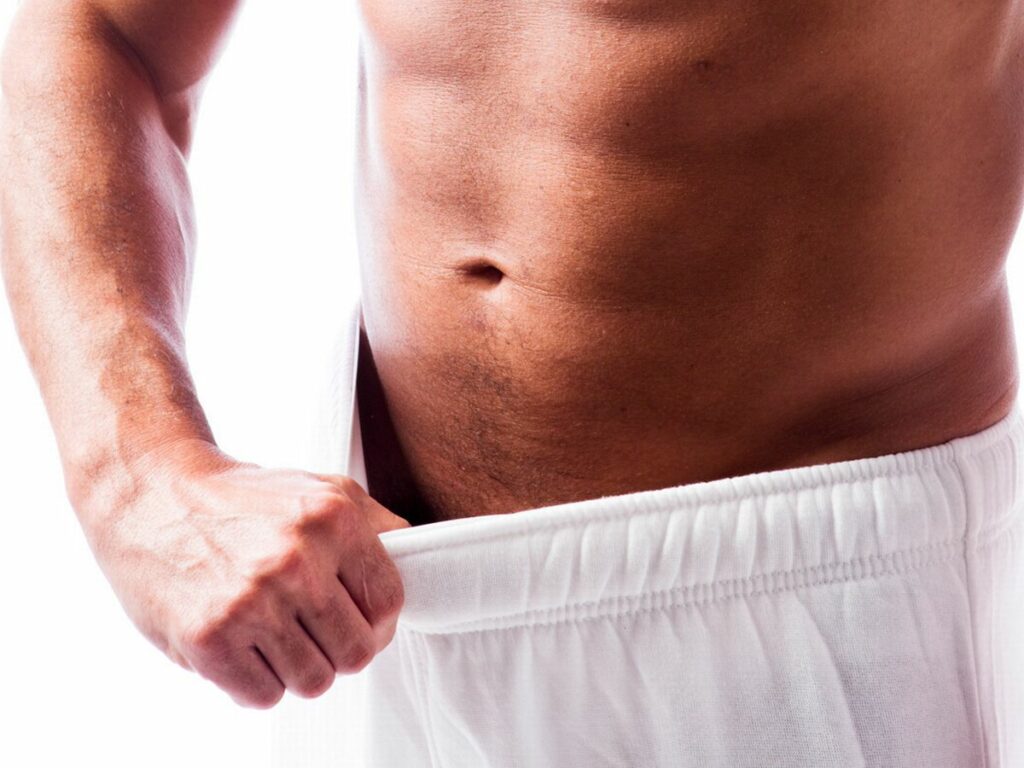 Από ποια ηλικία και γιατί αρχίζει να μικραίνει το πέος - Media