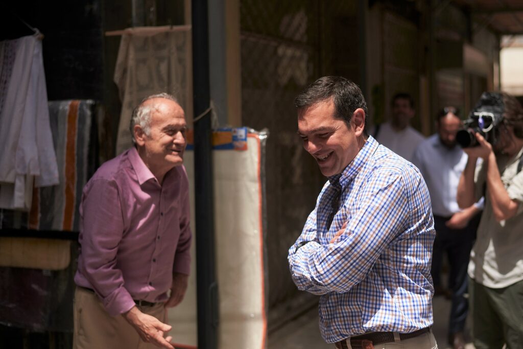 Τσίπρας: Συνάντηση με τους ανθρώπους της εστίασης και … μηνύματα κομματικής συνοχής (Photos) - Media