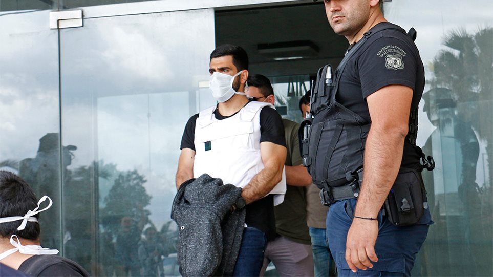 Προφυλακίστηκε ο 29χρονος για το διπλό φονικό στα Ανώγεια - Media