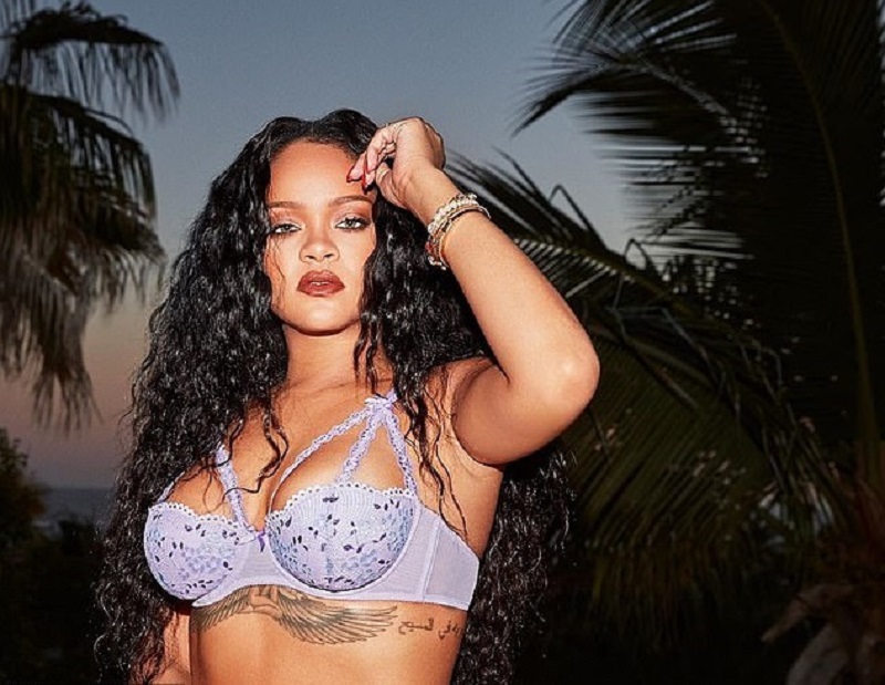 Ξαναφόρεσε «καυτά» εσώρουχα η Rihanna και τρέλανε το Instagram (Photos) - Media