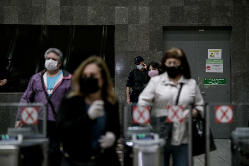 Άλμα στην επιβατική κίνηση σε όλα τα ΜΜΜ  - Media