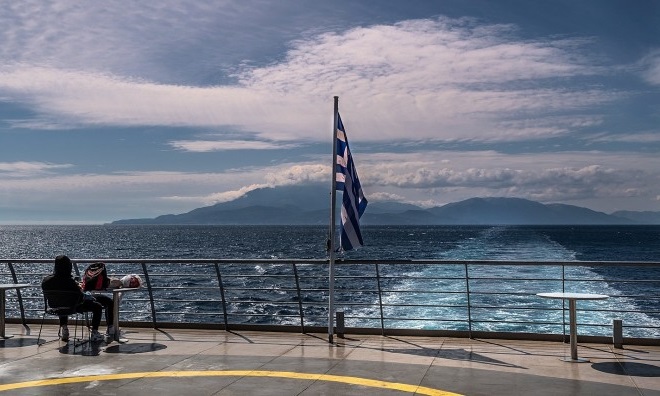 Κυβέρνηση: Σκέψεις για ελεύθερη μετακίνηση σε τρία μεγάλα νησιά της Ελλάδας - Media