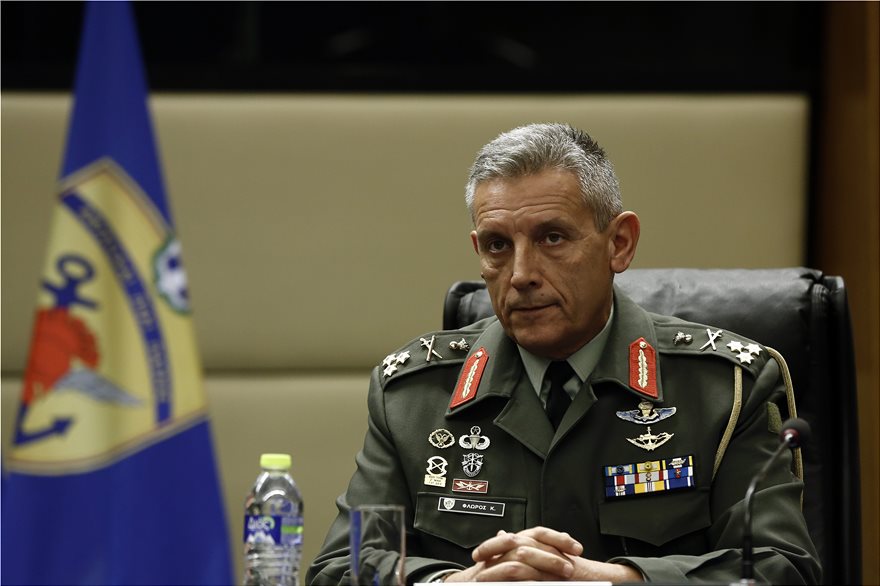 Ευρεία σύσκεψη για το μεταναστευτικό υπό τον Α/ΓΕΕΘΑ - Media