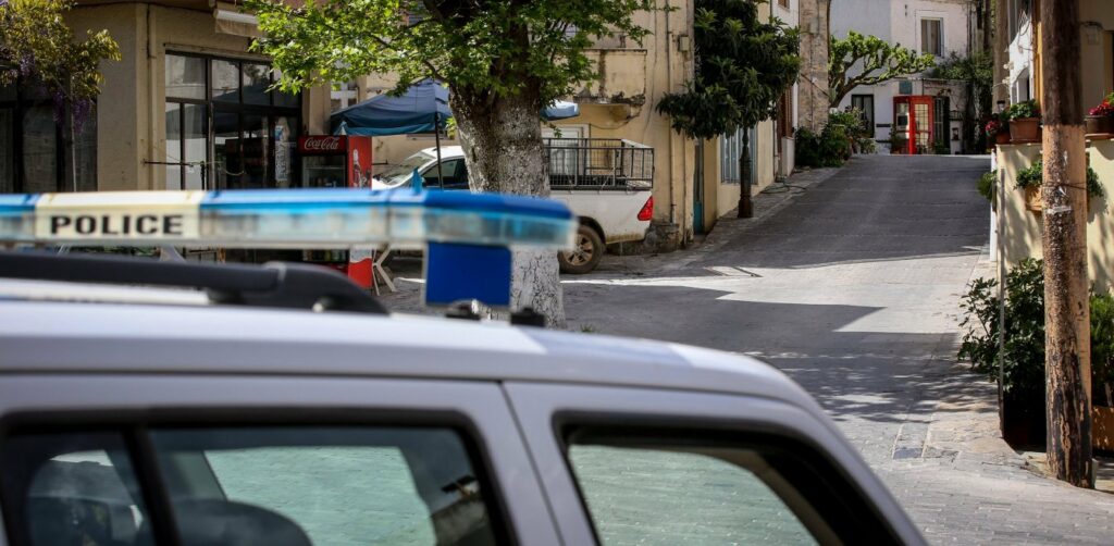 Φονικό στα Ανώγεια: Όπλο παρέδωσε στις αρχές η οικογένεια Ξυλούρη - Media