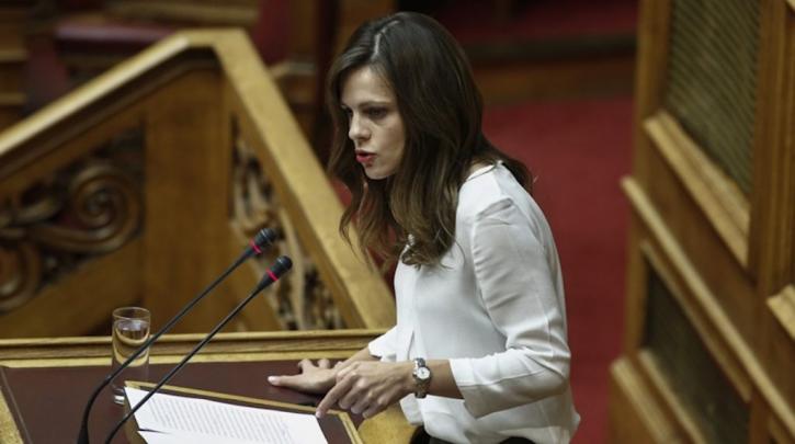 Αχτσιόγλου σε Βρούτση: Δώστε τα αναδρομικά σε όλους τους συνταξιούχους - Media