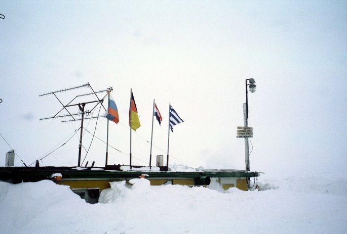 Βόρειος Πόλος: Πώς έφτασε η ελληνική σημαία στην παγωμένη κορυφή της Γης (Photo) - Media