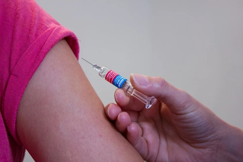 Σημαντική μείωση των εμβολιασμών κατά την περίοδο της πανδημίας - Οι κίνδυνοι για τον ανεμβολίαστο πληθυσμό	 - Media