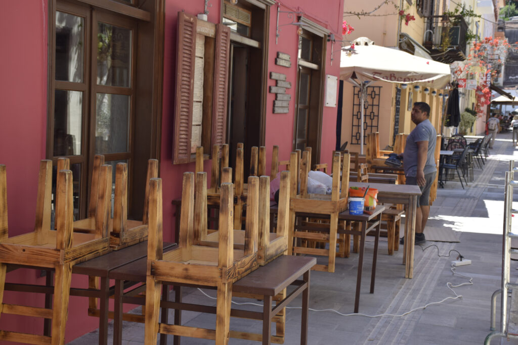 Οι 35 κατηγορίες επιχειρήσεων που ακόμα δεν ξέρουν πότε θα ανοίξουν - Media