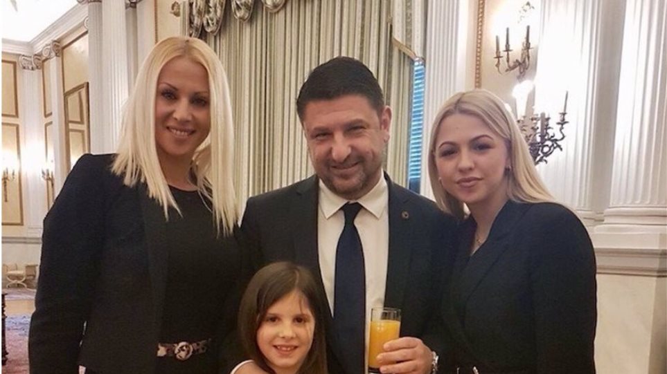 Οι ευχές Χαρδαλιά μέσω Instagram για τα γενέθλια της κόρης του (Photo) - Media