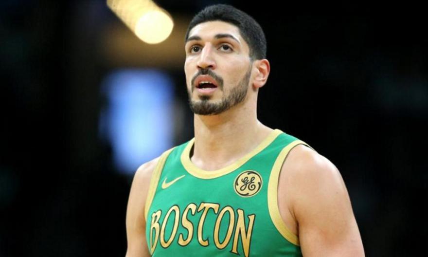 Έκρηξη Καντέρ: «Συλλαμβάνουν ρεπόρτερ, αλλά ο δολοφόνος του Φλόιντ κυκλοφορεί ελεύθερος» - Media