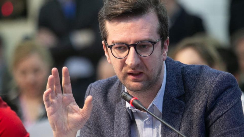 Π. Βλάχος: Ο Αλέξης Τσίπρας αντιγράφει «κόπι πάστε» τις θέσεις του ΚΙΝΑΛ - Media