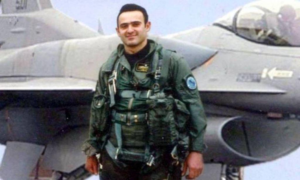 Ο ΥΕΘΑ στην Κάρπαθο για να τιμήσει τη θυσία του Κώστα Ηλιάκη (Photo) - Media