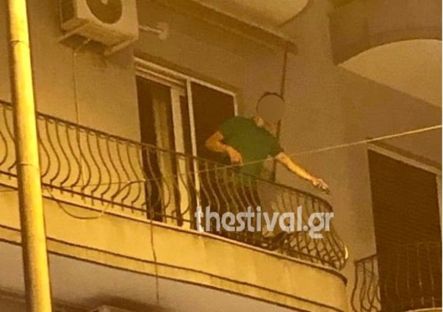 Θεσσαλονίκη: Βγήκε στο μπαλκόνι και πετούσε γλάστρες σε θαμώνες μπαρ - Media