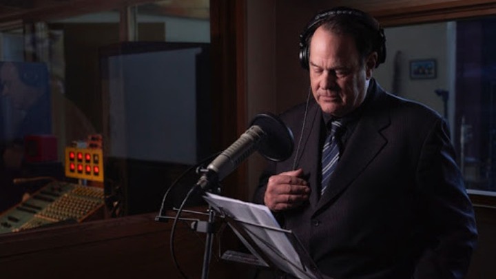 Νταν Ακρόιντ: Δανείζει τη φωνή του σε μια σειρά με.. φαντάσματα! (Video) - Media