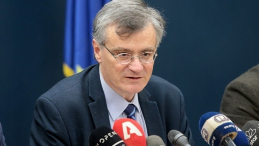 Σ. Τσιόδρας: Κρίσιμες οι επόμενες 15 ημέρες - Στους 143 οι νεκροί και στα 2.620 τα κρούσματα - Media