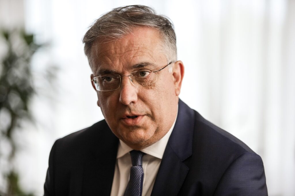 Θεοδωρικάκος: Να επικρατήσει η λογική και όχι η δημαγωγία - Media