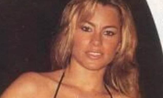 Δείτε τη σεξοβόμβα Σοφία Βεργκάρα σε μια φωτογραφία με μπικίνι πριν από 25 χρόνια (Photos) - Media