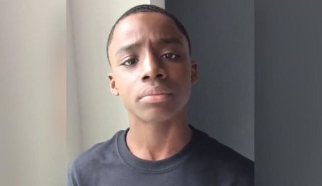 «I Just Wanna Live»: 12χρονος υπέγραψε με τη Warner μετά από τραγούδι του που έγινε viral (Video) - Media