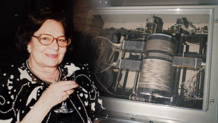 «Στον επόμενο τόνο, η ώρα θα είναι»: Το τραγικό τέλος της γυναίκας που ήταν η θρυλική φωνή που μας ρύθμιζε τα ρολόγια  - Media