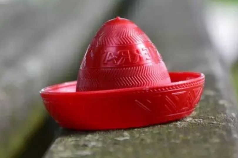 Αυτό που δεν ξέρατε για τα καπέλα σομπρέρο στα μπουκάλια Τεκίλας – Η πραγματική χρήση τους (Photo) - Media