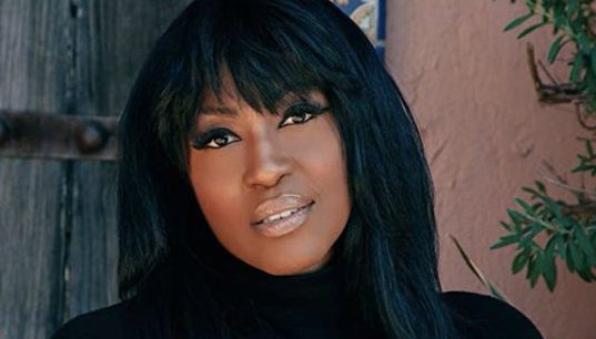 Αυτοκτόνησε η σεναριογράφος της σειράς «This is Us» - Media