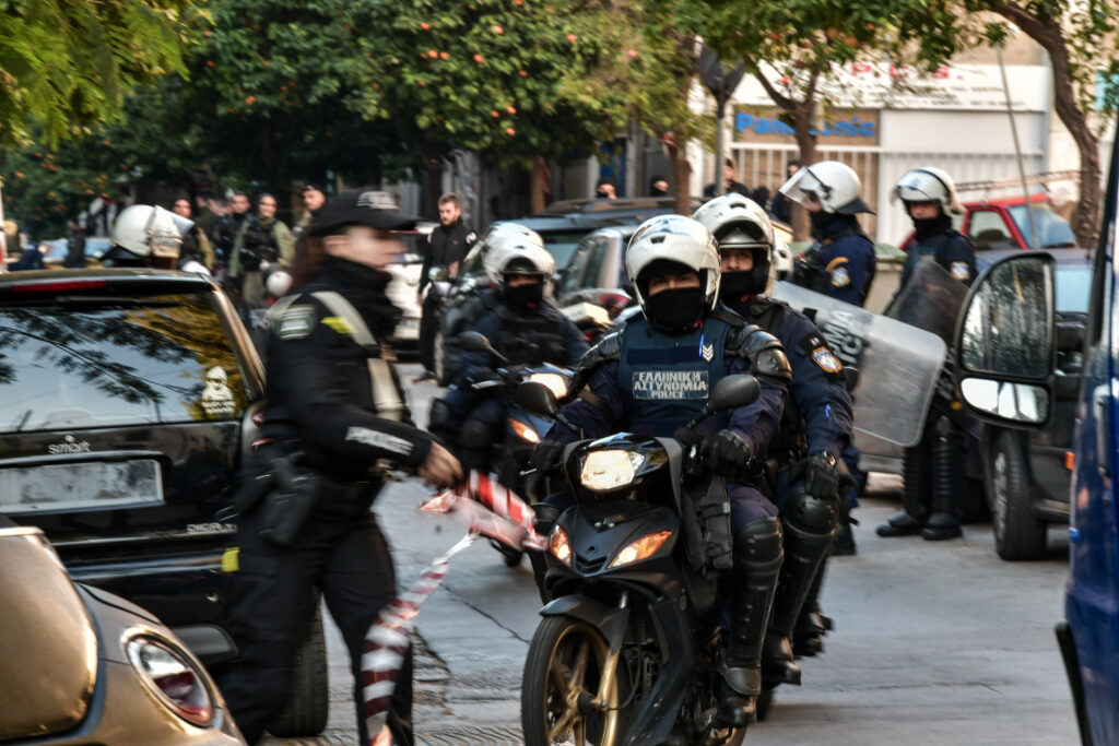 Σεπόλια: Τα αστυνομικά ψεύδη για τον ξυλοδαρμό πολιτών αποκαλύπτει ο ιατροδικαστής - Media