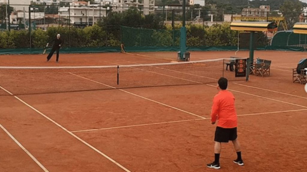 Άδωνις Γεωργιάδης όπως Στέφανος Τσιτσιπάς - «Πρωί και βράδυ τένις»  - Media