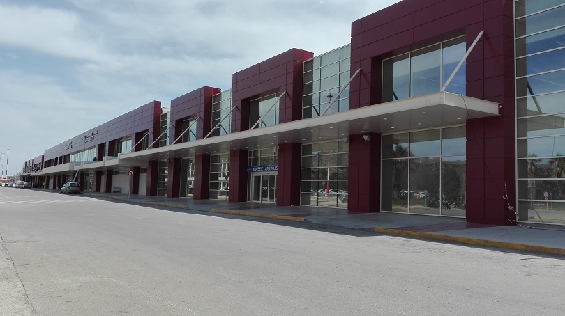 Ευρεία σύσκεψη με Χαρδαλιά στο αεροδρόμιο Χανίων - Media