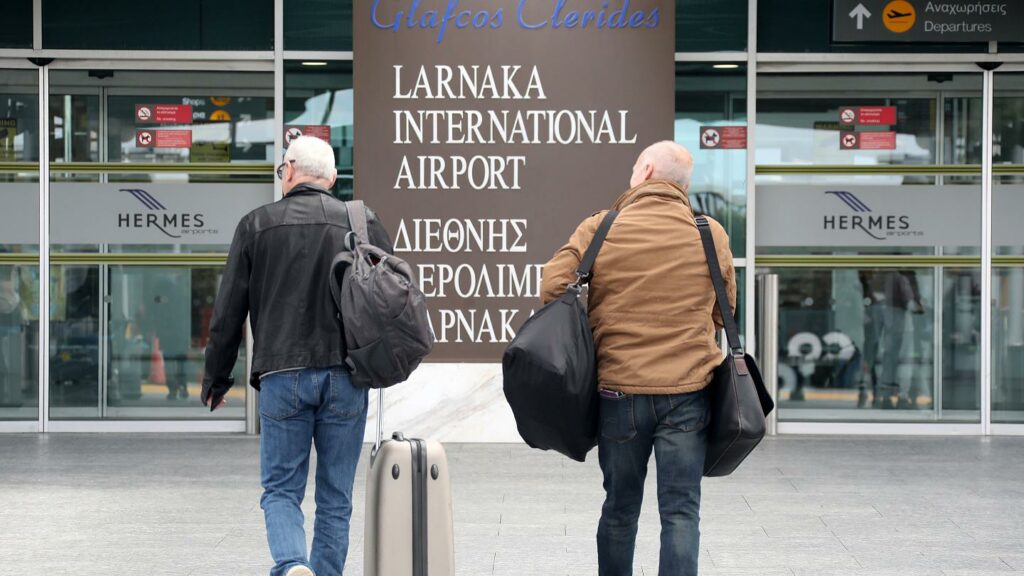 Κύπρος: Άνοιγμα προς τον τουρισμό με την επαναλειτουργία των αεροδρομίων - Media