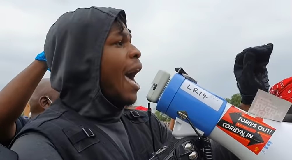 Από το Star Wars στο Black Lives Matter: Η συγκλονιστική ομιλία του John Boyega (Videos) - Media
