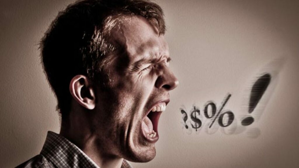 Νέα έρευνα: Με τις βρισιές αντέχουμε περισσότερο τον πόνο - Media