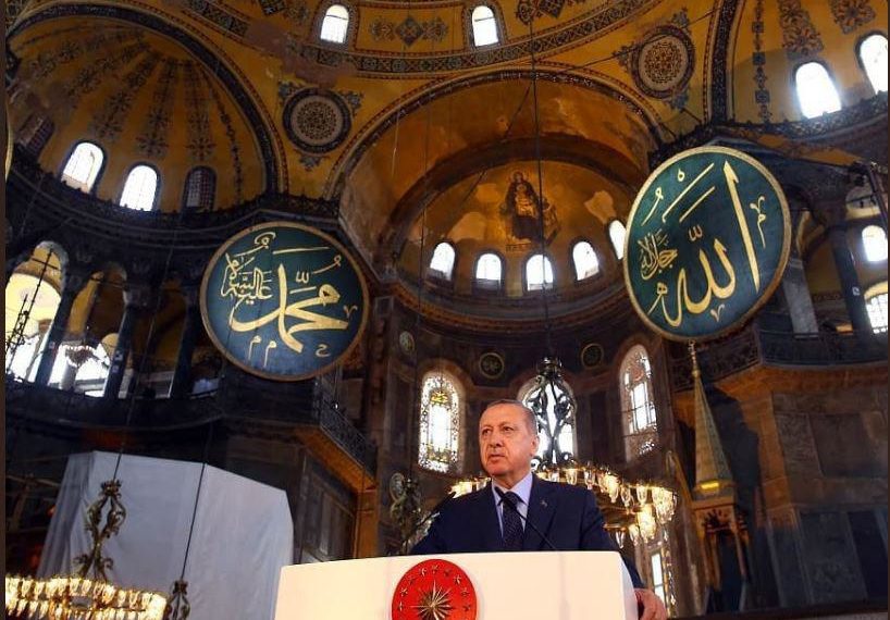 «Ξεσάλωσε» ο Ερντογάν: Σκέφτεται... δημοψήφισμα για να γίνει τζαμί η Αγία Σοφία (Video) - Media