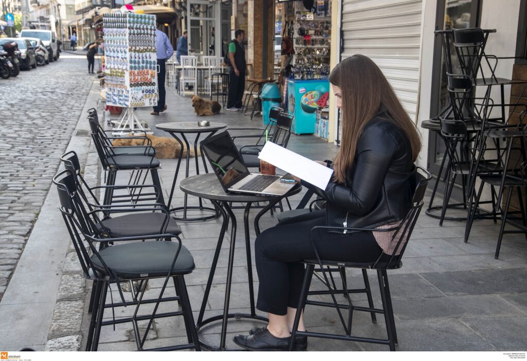 Πάνε πίσω οι πληρωμές: Στις 15 Ιουνίου η καταβολή της αποζημίωσης ειδικού σκοπού - Ποιους αφορά - Media