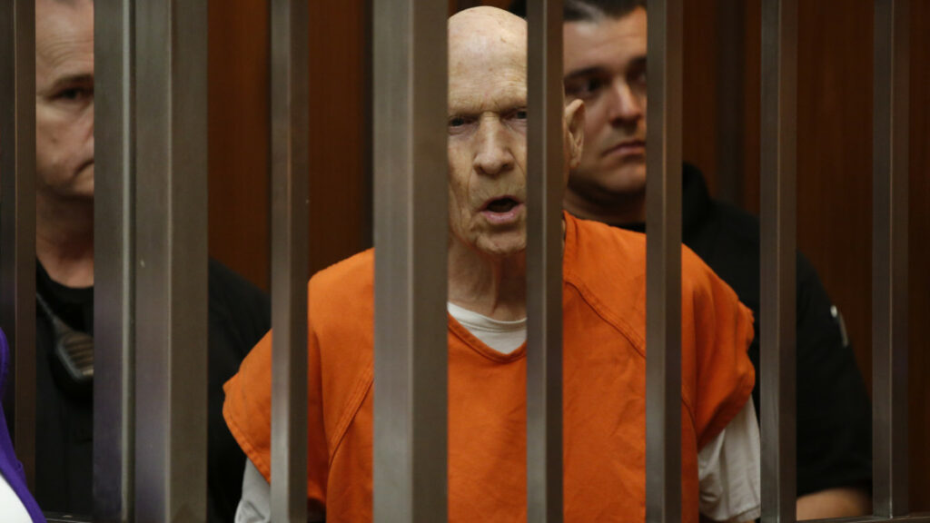Ένοχος δήλωσε ο δολοφόνος του Γκόλντεν Στέιτ: Το χρονικό των εγκλημάτων του «τρόμου του Σακραμέντο» - Media