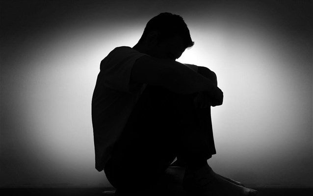 Μελέτες-σοκ του ΑΠΘ: Κατάθλιψη και... συνωμοσιολογία έφερε στους φοιτητές ο κορωνοϊός - Media