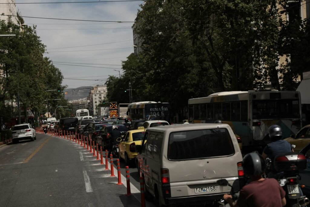 ΣΥΡΙΖΑ για «Μεγάλο Περίπατο»: «Για δεύτερη συνεχόμενη μέρα ζούμε τα αποτελέσματα ενός παραλογισμού» - Media