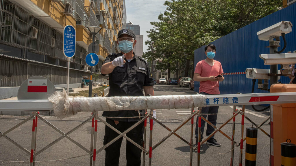 Κορωνοϊός πιο ισχυρός από ποτέ: Έσπασε το ημερήσιο ρεκόρ με 183.000 νέα κρούσματα - Media
