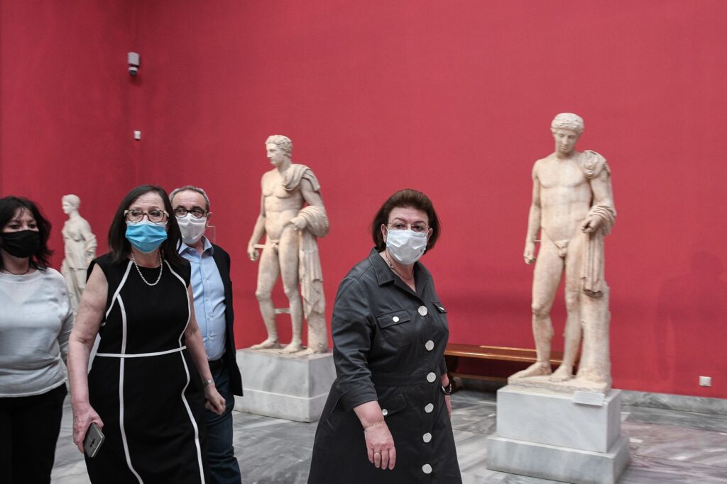 «Πρεμιέρα» για τα μουσεία σε όλη την Ελλάδα - «Σύνθημά» μας η «ασφάλεια πρώτα», λέει η Μενδώνη (Photos) - Media