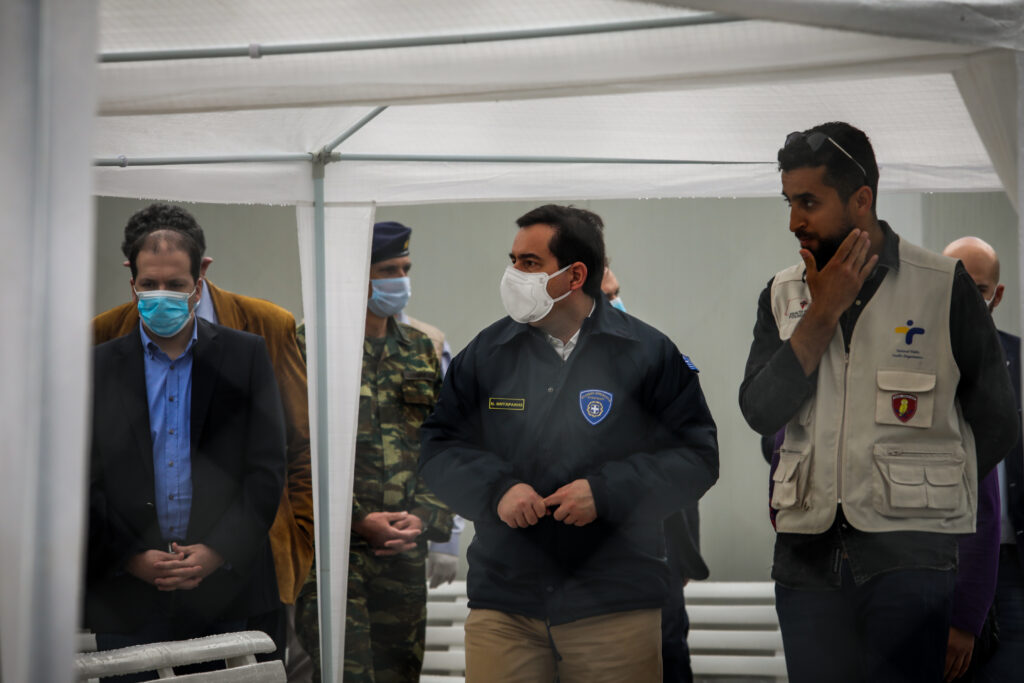 Μηταράκης για Υπηρεσία Ασύλου: 8 στους 10 μετανάστες δε χρειάζεται να είναι στην ουρά - Media