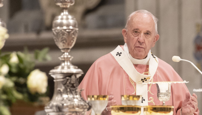 Ο Πάπας Φραγκίσκος καλεί την ανθρωπότητα να απλώσει το χέρι στους φτωχούς - Media